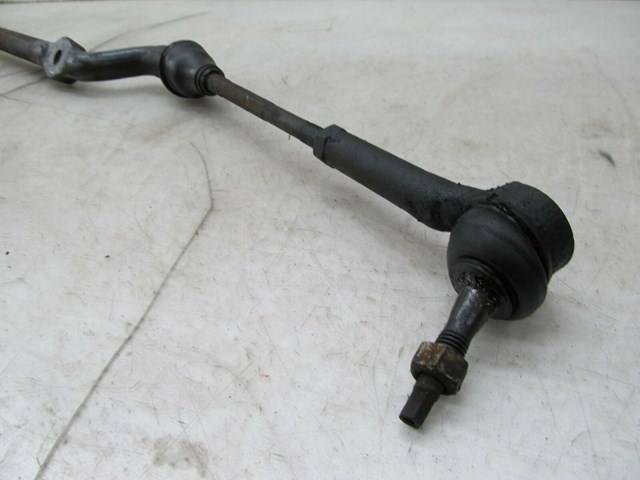 2003-2007 CHEVY SILVERADO OEM FRONT STEERING GEAR BOX LINKAGE BAR