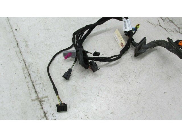 2012-2015 VOLKSWAGEN PASSAT OEM RIGHT FRONT PASSENGER DOOR WIRE HARNESS