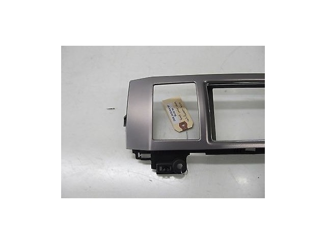 2009-2011 JAGUAR XF OEM FRONT CENTER DASH VENTS AND SCREEN TRIM 