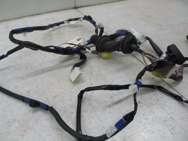  2002-2010 LEXUS SC430 Z40 OEM LEFT FRONT DRIVER DOOR WIRES WIRING HARNESS