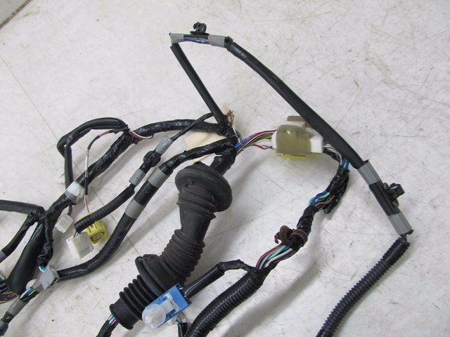  2002-2010 LEXUS SC430 Z40 OEM RIGHT FRONT PASSENGER DOOR WIRES WIRING HARNESS