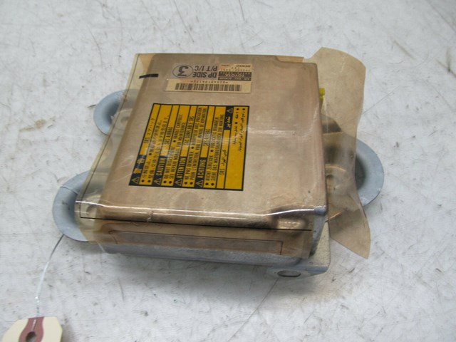   2001-2006 LEXUS LS430 OEM FRONT AIR BAG MODULE COMPUTER NEEDS REPROGRAMMING 