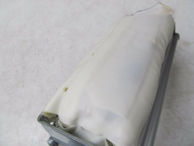 2004-2007 VOLKSWAGEN TOUAREG OEM RIGHT FRONT PASSENGER DASH AIR BAG AIRBAG