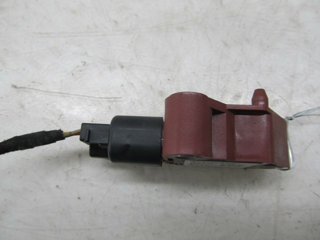 2006-2013 VOLVO C70 T5 OEM LEFT SIDE AIRBAG CRASH IMPACT SENSOR 30737138