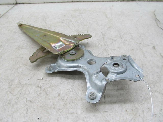 2004-2009 LEXUS RX350 RX330 OEM RIGHT REAR WINDOW REGULATOR 