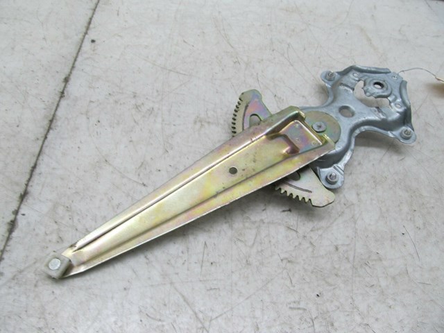 2004-2009 LEXUS RX350 RX330 OEM RIGHT REAR WINDOW REGULATOR 