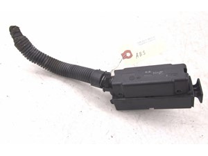 2004-2007 VOLKSWAGEN TOUAREG OEM ABS PUMP PLUG PIGTAIL WIRES