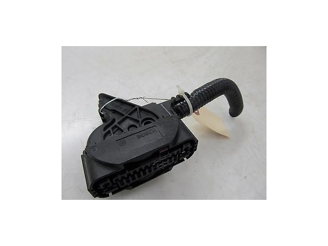 2014-2015 NISSAN VERSA NOTE OEM ABS PUMP MODULE PLUG  