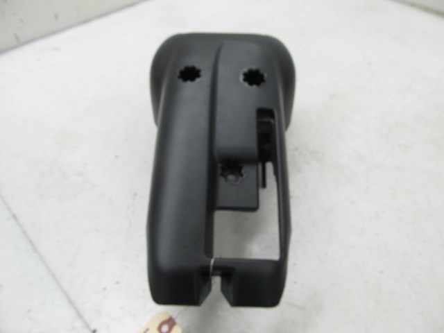 2006-2013 VOLVO C70 T5 OEM LEFT FRONT STEERING COLUMN SURROUND TRIM COVER 