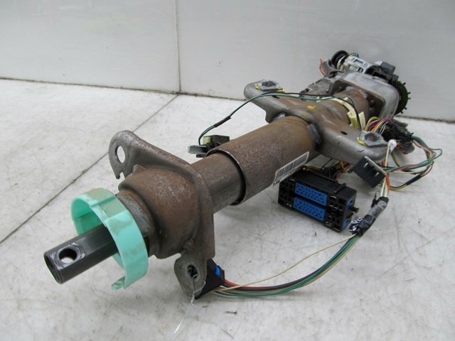 2003-2007 CHEVY SILVERADO OEM LEFT FRONT STEERING COLUMN SHAFT ASSEMBLY 