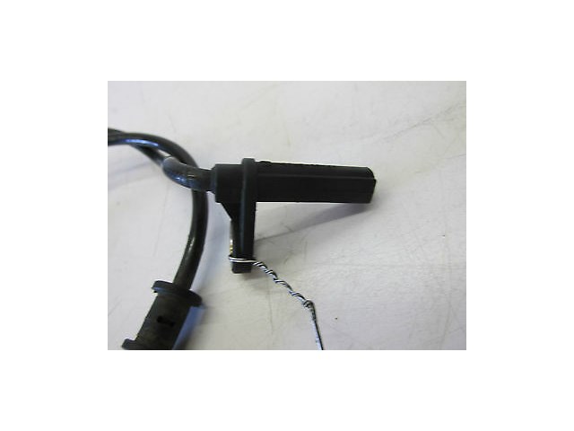 2004-2005 MERCEDES BENZ CLK500 W209 OEM LEFT FRONT ABS WHEEL SENSOR A2035400417