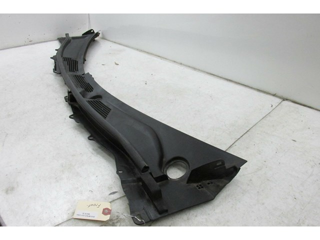 2009-2013 INFINITI G37 CONVERTIBLE OEM FRONT WINDSHIELD WIPER COWL 66863JK61A 