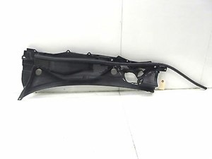 2009-2012 NISSAN 370Z COUPE OEM LEFT FRONT WINDSHIELD WIPER COWL TRIM COVER