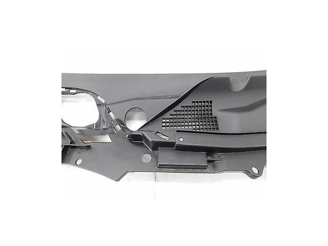 2009-2015 NISSAN 370Z COUPE OEM LEFT FRONT WINDSHIELD WIPER COWL TRIM COVER