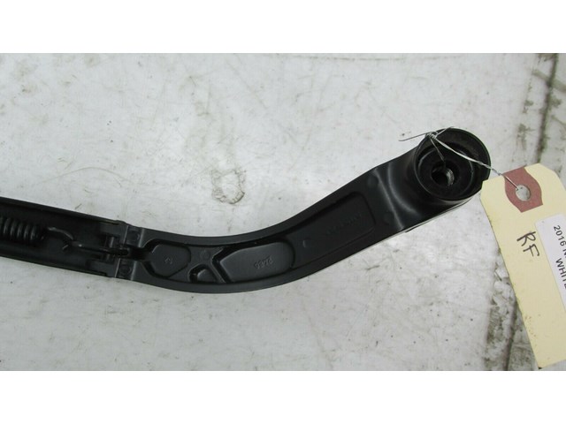 2015-2019 NISSAN MURANO OEM RIGHT FRONT PASSENGER SIDE WINDSHIELD WIPER ARM 