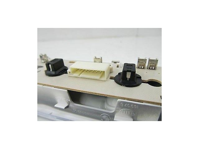  2008-2010 BMW 528xi 535i E60 OEM REAR CENTER ROOF DOME MAP COURTESY LIGHT