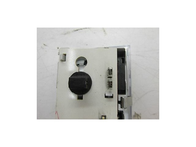 2004-2005 BMW 525i 530i E60 OEM FRONT CENTER ROOF DOME MAP LIGHT