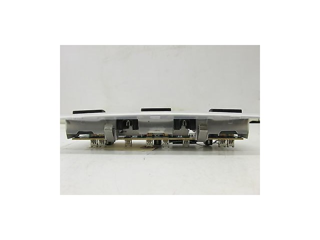 2004-2005 BMW 525i 530i E60 OEM FRONT CENTER ROOF DOME MAP LIGHT