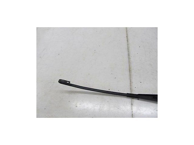 2003-2005 BMW Z4 E85 OEM RIGHT FRONT WINDSHIELD WIPER ARM 