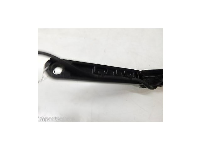 2002-2006 CADILLAC ESCALADE OEM RIGHT FRONT WINDSHIELD WIPER ARM BLADE