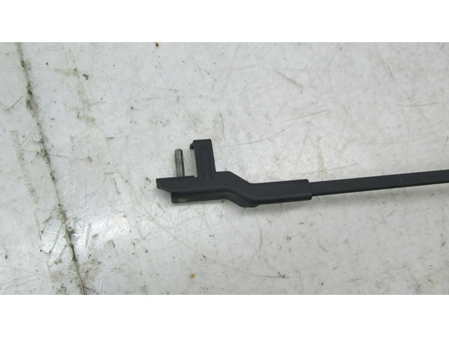  2007-2010 BMW X5 E70 OEM RIGHT FRONT PASSENGER SIDE WINDSHIELD WIPER ARM