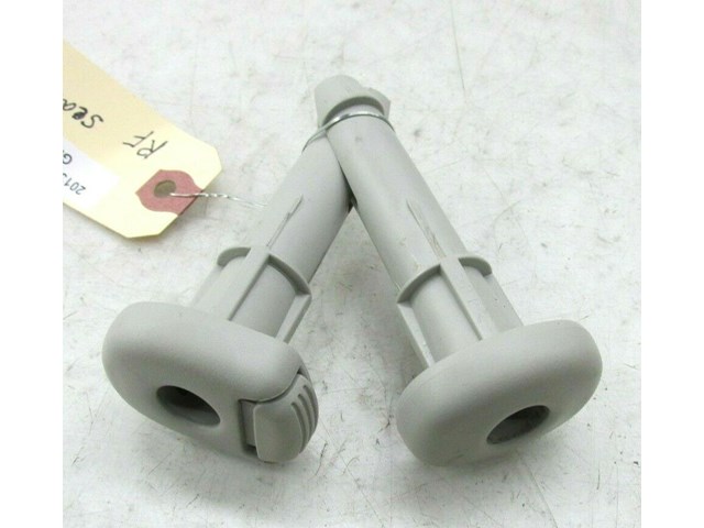2011-2018 INFINITI M37 Q70 OEM RIGHT FRONT SEAT HEADREST HEIGHT ADJUSTER PAIR 