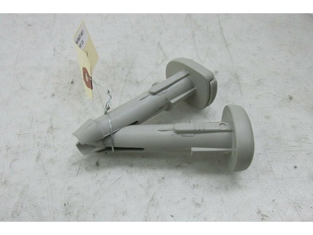 2011-2018 INFINITI M37 Q70 OEM RIGHT FRONT SEAT HEADREST HEIGHT ADJUSTER PAIR 