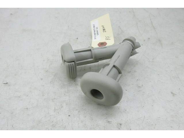 2011-2018 INFINITI M37 Q70 OEM RIGHT FRONT SEAT HEADREST HEIGHT ADJUSTER PAIR 