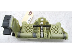 2003-2006 MERCEDES E500 W211 OEM LEFT REAR HEADREST RECLINER MOTOR 