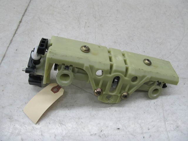 2003-2006 MERCEDES E500 W211 OEM REAR SEAT MIDDLE HEADREST RECLINER MOTOR 