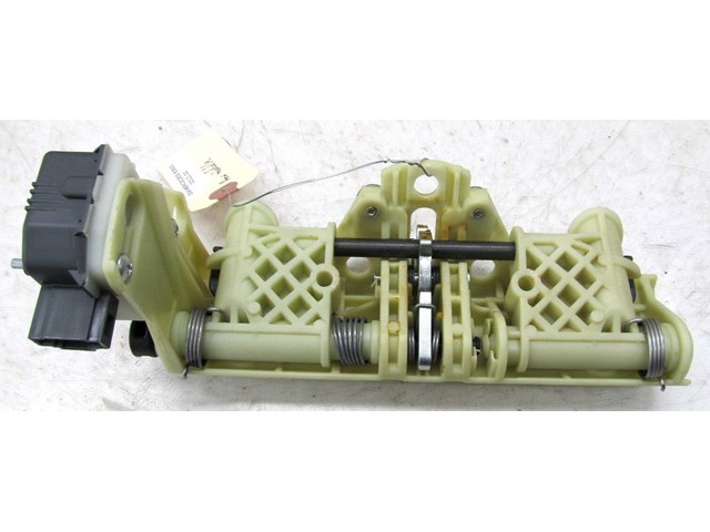 2003-2006 MERCEDES E500 W211 OEM REAR SEAT MIDDLE HEADREST RECLINER MOTOR 