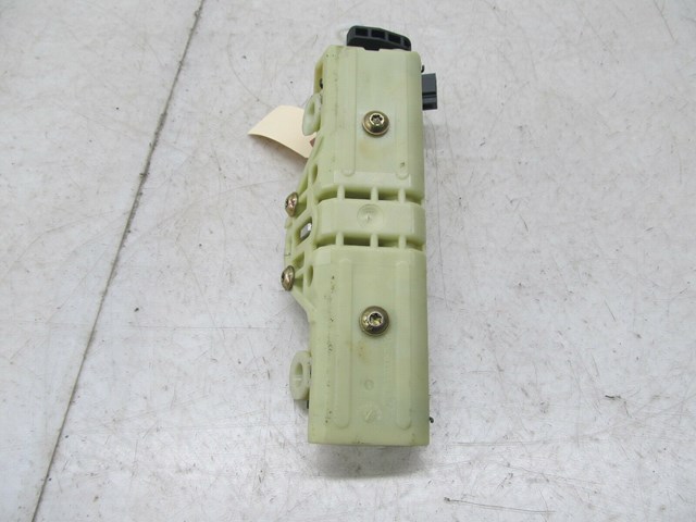 2003-2006 MERCEDES E500 W211 OEM REAR SEAT MIDDLE HEADREST RECLINER MOTOR 