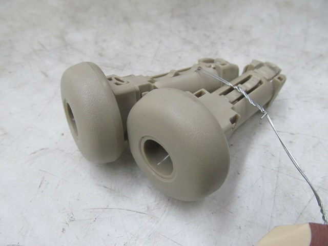 2001-2006 LEXUS LS430 OEM RIGHT FRONT PASSENGER SEAT HEADREST TRIM CYLINDER 