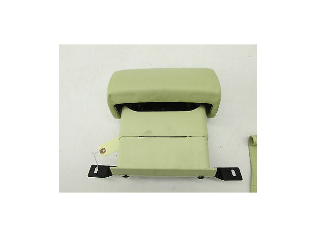2004-2006 AUDI A8 L QUATTRO D3 OEM REAR CENTER HEADREST ASSEMBLY LIGHT BEIGE