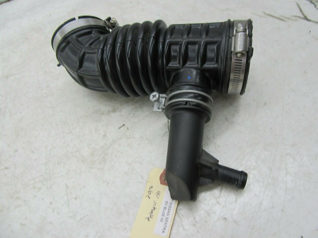 2013-2018 NISSAN SENTRA SV OEM FRONT AIR INTAKE TUBE CLEANER 