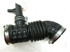 2013-2018 NISSAN SENTRA SV OEM FRONT AIR INTAKE TUBE CLEANER 
