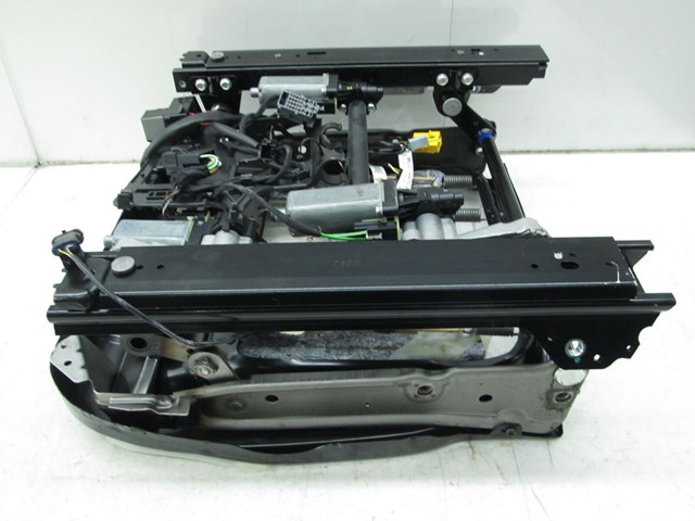 2005-2009 SAAB 9-5 OEM RIGHT FRONT SEAT TRACK FRAME ASSEMBLY 