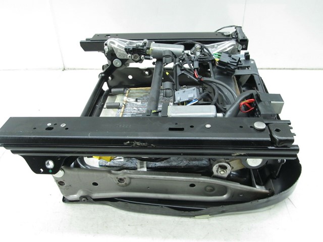 2005-2009 SAAB 9-5 OEM RIGHT FRONT SEAT TRACK FRAME ASSEMBLY 