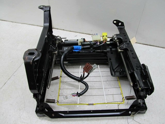 2003-2004 LAND ROVER DISCOVERY OEM RIGHT FRONT SEAT TRACK ASSEMBLY 