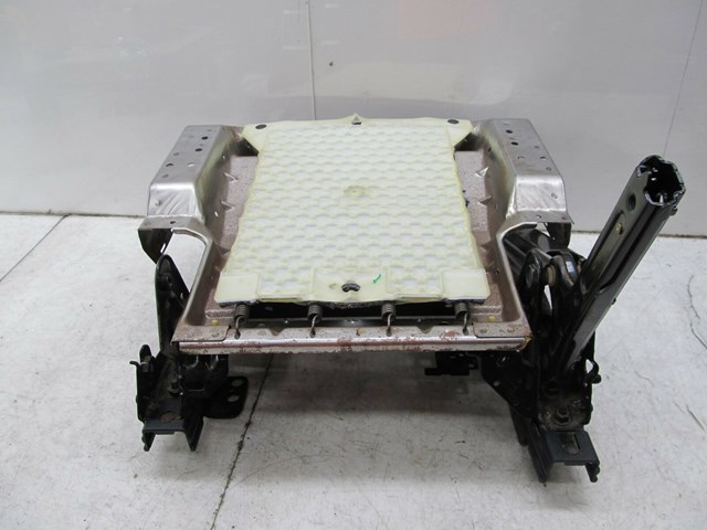 2003-2007 CHEVY SILVERADO OEM RIGHT FRONT SEAT TRACK ASSEMBLY 