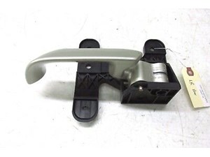 2004-2007 INFINITI QX56 OEM LEFT REAR DRIVER SIDE INNER DOOR HANDLE