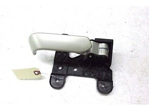 2004-2007 INFINITI QX56 OEM RIGHT REAR PASSENGER SIDE INNER DOOR HANDLE