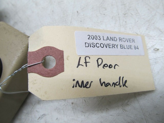 2003-2004 LAND ROVER DISCOVERY OEM LEFT FRONT DRIVER SIDE INNER DOOR HANDLE 