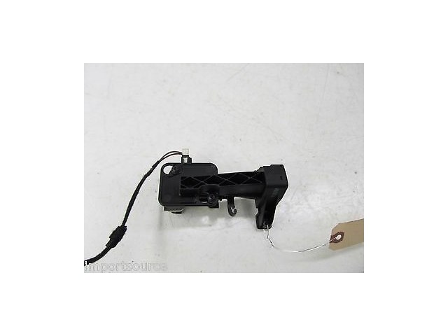 2007-2009 MERCEDES S550 W221 OEM FUEL DOOR RELEASE ACTUATOR 