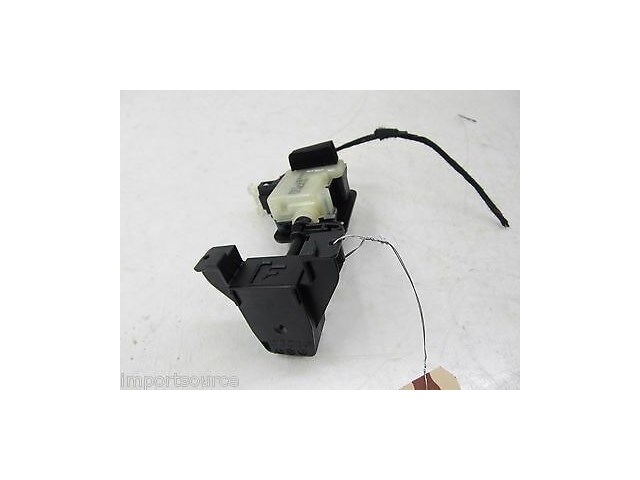 2007-2009 MERCEDES S550 W221 OEM FUEL DOOR RELEASE ACTUATOR 
