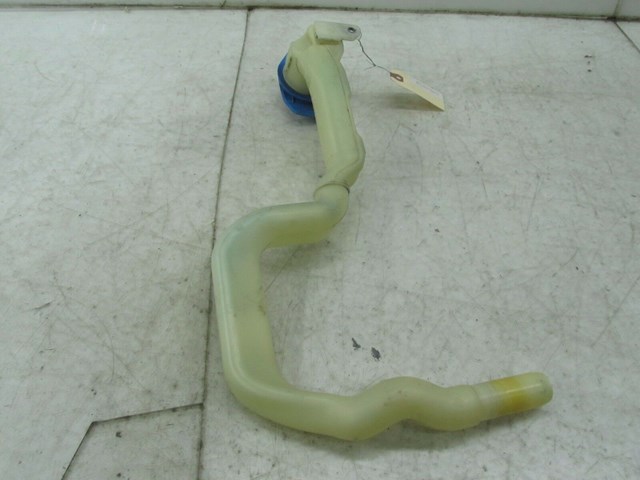 2004-2007 VOLKSWAGEN TOUAREG OEM FRONT WINDSHIELD WIPER FLUID FILLER TUBE 