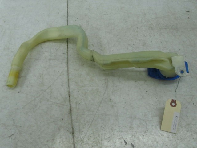 2004-2007 VOLKSWAGEN TOUAREG OEM FRONT WINDSHIELD WIPER FLUID FILLER TUBE 