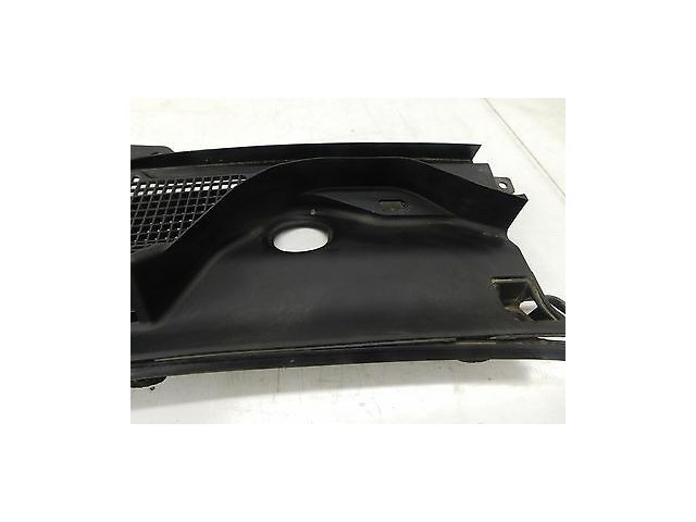 2006-2008 NISSAN 350Z COUPE OEM LEFT SIDE WIPER COWL VENT PANEL