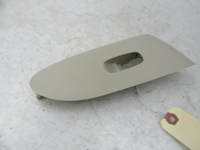 2015-2019 NISSAN MURANO OEM RIGHT REAR PASSENGER SIDE DOOR SWITCH TRIM BEZEL 