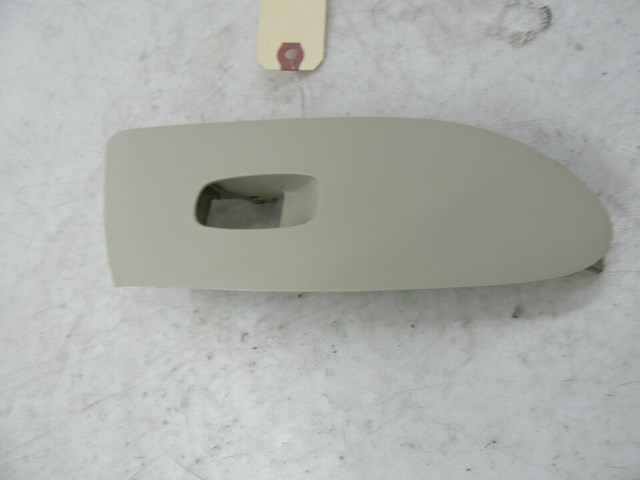2015-2019 NISSAN MURANO OEM RIGHT REAR PASSENGER SIDE DOOR SWITCH TRIM BEZEL 